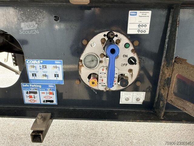 Kiparski polpriklopniki Wielton NW-3 BENNE FERRAILE 53M3
