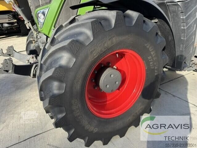 Tractor Fendt 724 VARIO S4