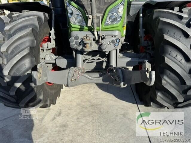Tractor Fendt 724 VARIO S4