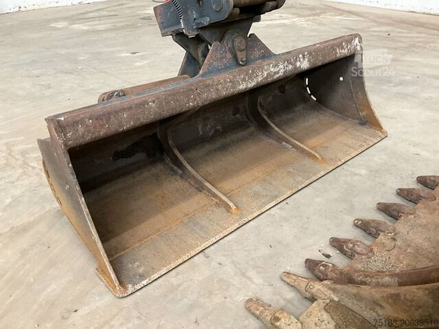 Radbagger Yanmar B 75 W