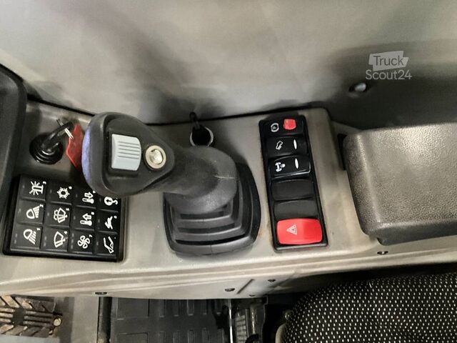 Radbagger Yanmar B 75 W