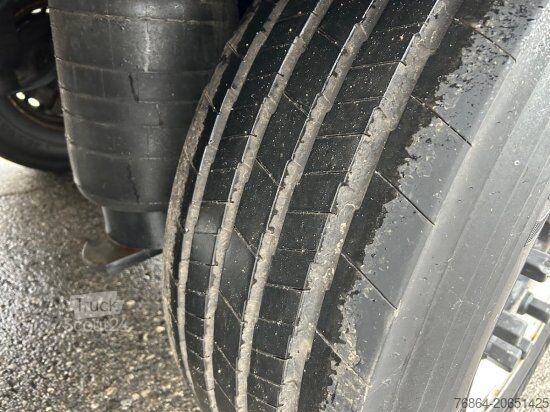 Nízkoložný návěs SCHMITZ SCB S3B KüHLAUFLIEGER, TK SLXI 300, DOPPELSTOCK, BLUMENBREITE