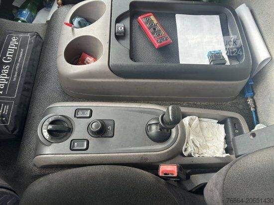 Samochód ciężarowy z plandeką typu platforma DAF LF 260 16 TONNER PLANE MIT LBW, AUTOMATIK, E6