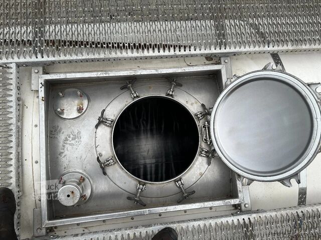 Tankcontainer Consani 25.100L / 1-COMP, 20FT ISO, UN PORTABLE T11, 2,...