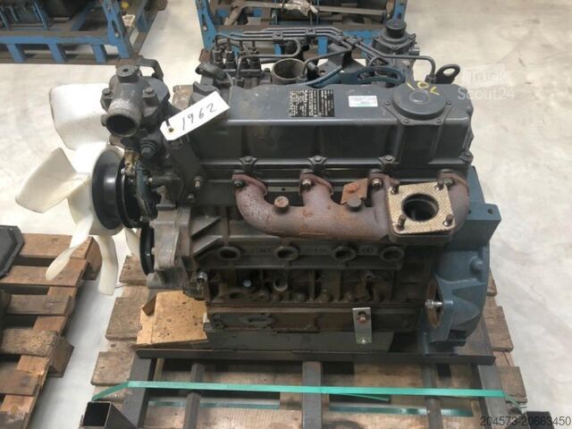 *** citas ierīces *** Kubota V3300-EU3