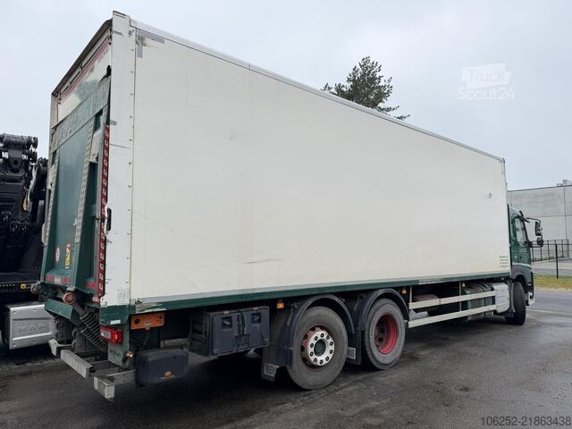 Kovček Volvo FM 330 6x2 CLOSED BOX 9m10 - LIFT + STEERING AX...