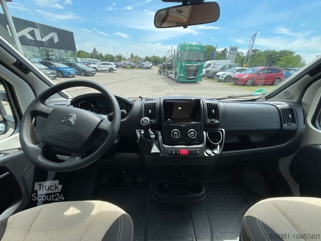 Half-integraal camper FORSTER T 699 EB Dachklima, Fahrradträger, Hubbett