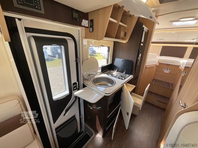 Half-integraal camper FORSTER T 699 EB Dachklima, Fahrradträger, Hubbett