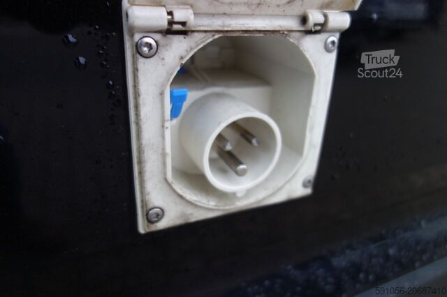 شاحنة نقل مخصصة Volkswagen Crafter 35 Maxi Tiefkühlkasten -20°C KLIMATR/KAM