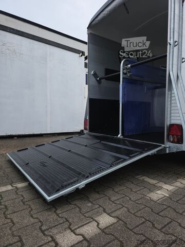 Vans pour chevaux Böckmann Portax Esprit Western Paket NEUWERTIG