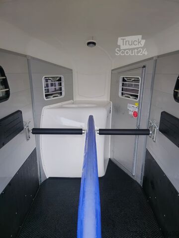 Vans pour chevaux Böckmann Portax Esprit Western Paket NEUWERTIG