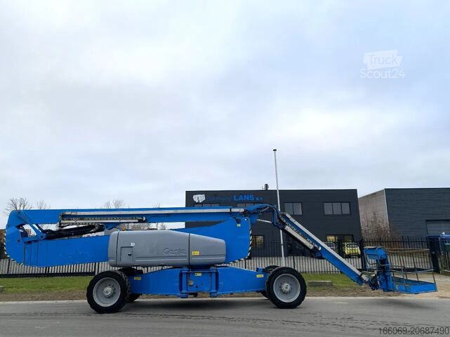 Plataforma de trabalho telescópica articulada Genie ZX135/70