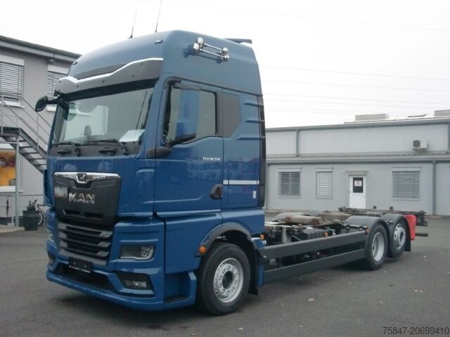 Standard SZM MAN TGX 26.510 LL GX 7.82 2x AHK