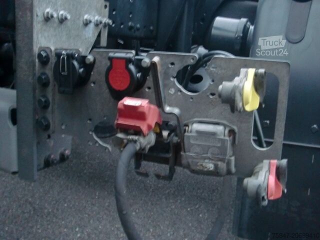 Standard SZM MAN TGX 26.510 LL GX 7.82 2x AHK