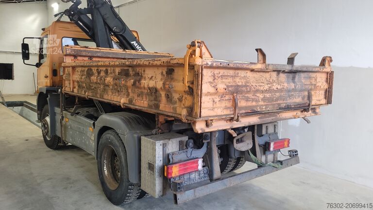 Dreiseitenkipper LKW Mercedes-Benz 1318 AK Kipper Kran 4X4 deutsches Fahrze