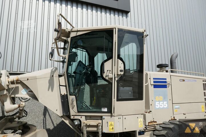 Грейдер Komatsu GD555-5 Ex-army