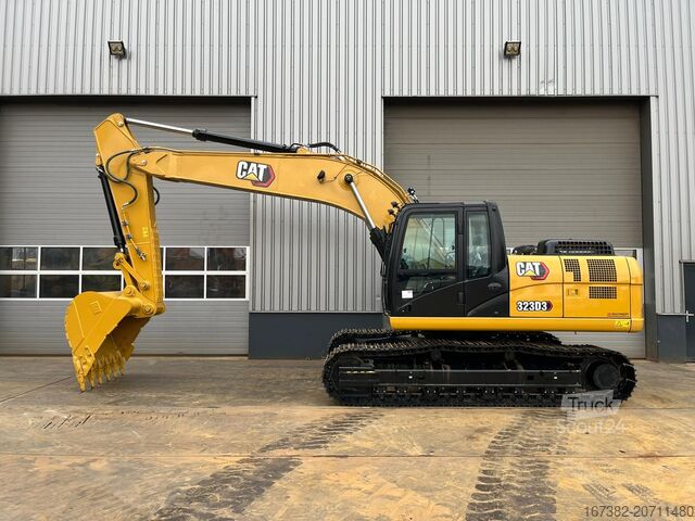 гусеничний екскаватор Caterpillar 323D3