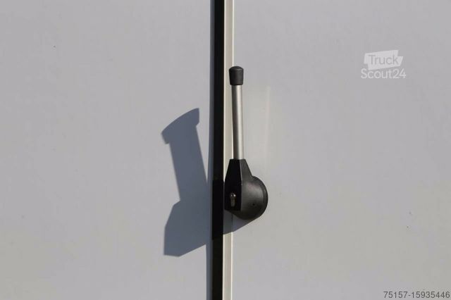 Koeltrailers BLYSS Kühlanhänger Anhänger 360x165x200cm 2700kg GG