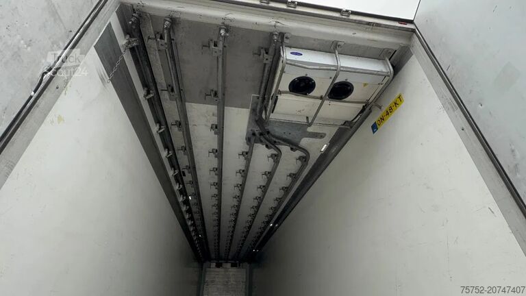 Refrigerated/frozen transport Schmitz Cargobull SKO 24 5x Meatrails Rohrbahnen Fleisch Carrier ...