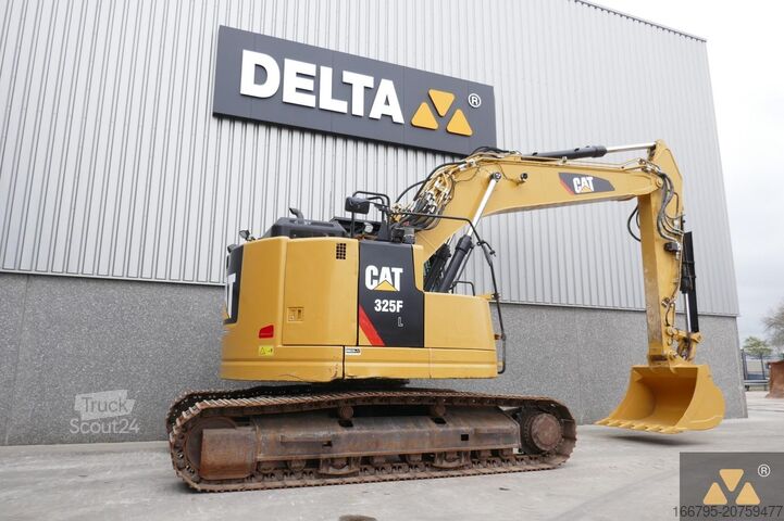 Excavadora sobre orugas Caterpillar 325F LCR