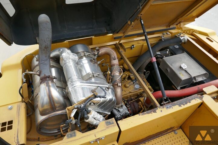 Excavadora sobre orugas Caterpillar 325F LCR