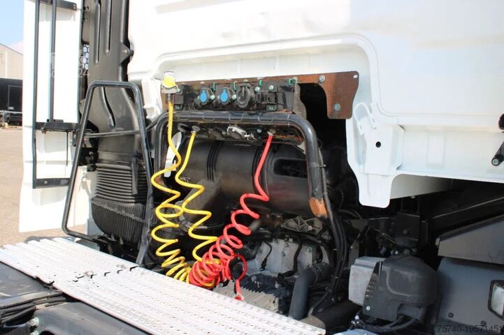 Standaard-SZM MAN TGX 18.480 + RETARDER + FULL OPTION + 4 PC IN S...