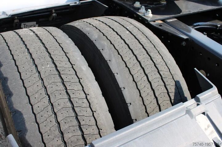 Standaard-SZM MAN TGX 18.480 + RETARDER + FULL OPTION + 4 PC IN S...