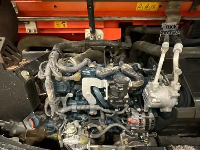 Midi багер Kubota KX 080-4