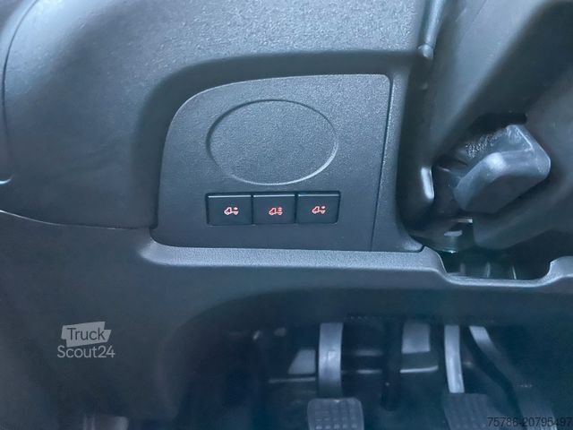 Kiepwagen bestelauto IVECO Daily 72C18 BL/ Hiab CityHaken/ AC/ Luftfederung