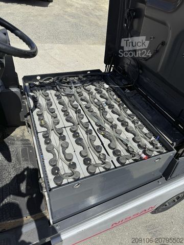 Priekinis krautuvas NISSAN 1Q2L25Q *Triplex+Kool Reachforcks*2960 h Top