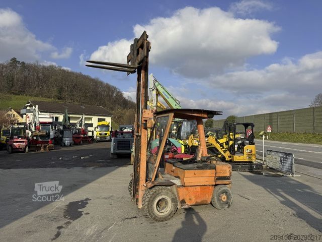 Priekinis krautuvas Lugli LUGLI CARPI 30-C ITALY