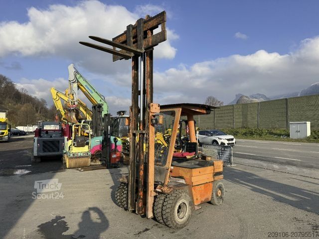 Priekinis krautuvas Lugli LUGLI CARPI 30-C ITALY