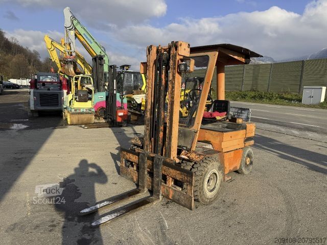 Priekinis krautuvas Lugli LUGLI CARPI 30-C ITALY