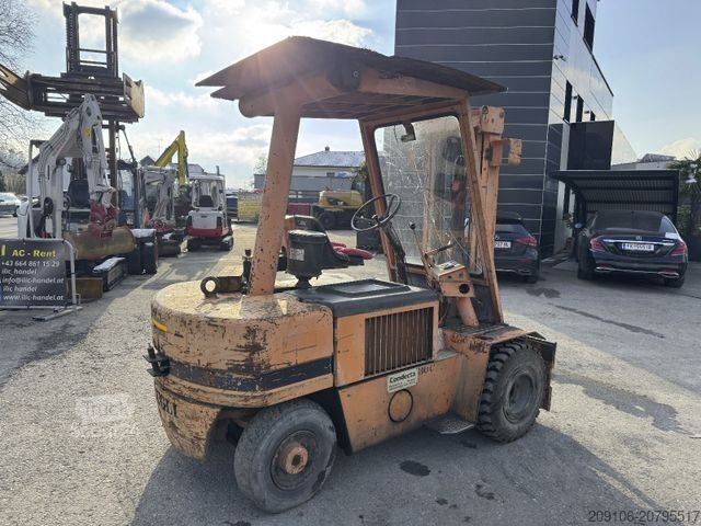 Priekinis krautuvas Lugli LUGLI CARPI 30-C ITALY