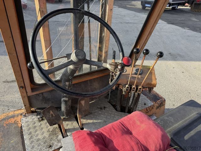 Priekinis krautuvas Lugli LUGLI CARPI 30-C ITALY