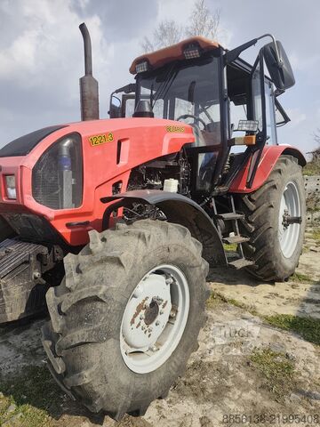 Hyötyajoneuvo MTZ Belarus 1221.3