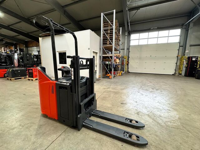 44/2023 entretien + contrôle UVV 03/2027 Linde D12H Linde D12 HP SP