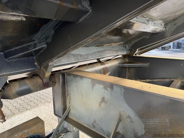 Тристранен самосвален ремарке CARNEHL CTK/ST Tandem 3.S.Kipper