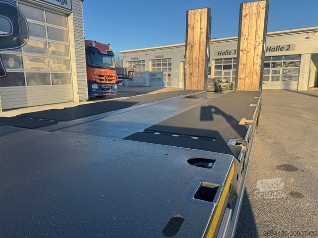 Нископроходен ремарке GOLDHOFER TU-L3(245) Gummibelag Stielmulde Luftfederung