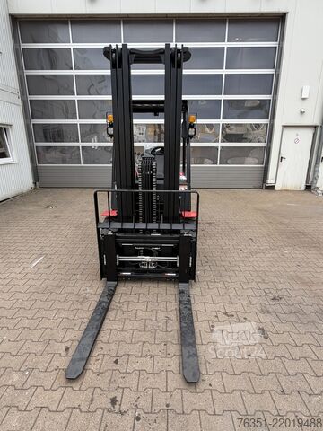 Chariot élévateur au lithium Maximal AX35