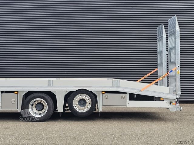 DAF XF 480 6x2-4 / nákladní vůz s nájezdovou plošinou – přeprava strojů DAF XF 480 6x2-4 / OPRIJ - MACHINE TRANSPORT