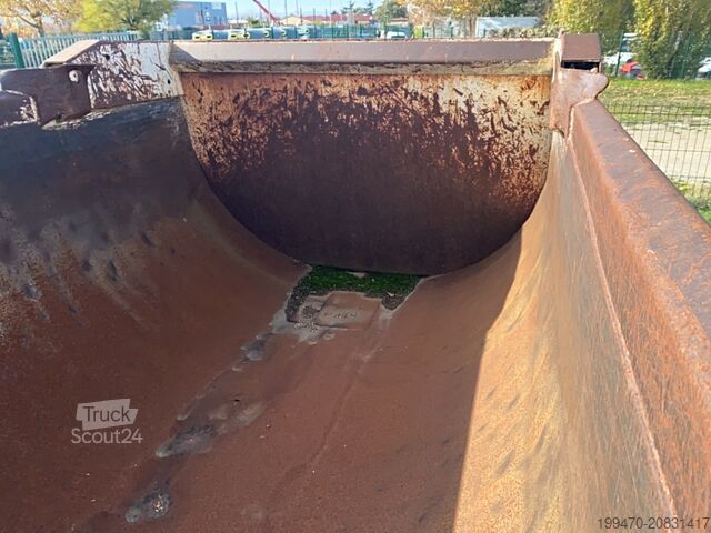 Rimorchio ribaltabile ROBUSTE KAISER S3302V Steel Trailer