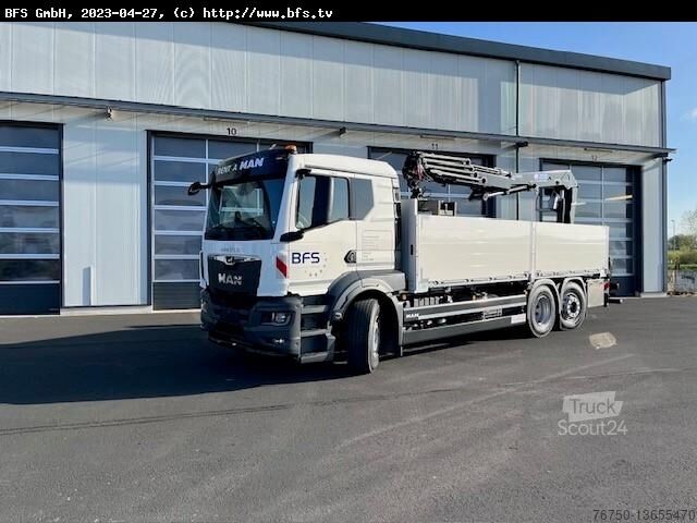 Autokran MAN TGS (TG3) 26.470 6x2-4 LL Baustoffpritsche HMF