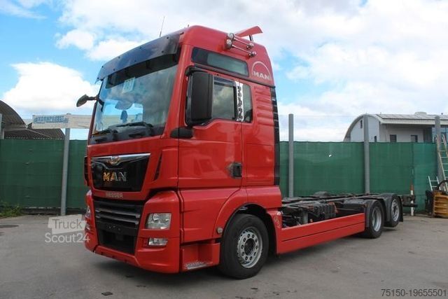 Caminhão com carroçaria intercambiável MAN TGX 26.480 6x2 LL - JUMBO - Nr.: 283