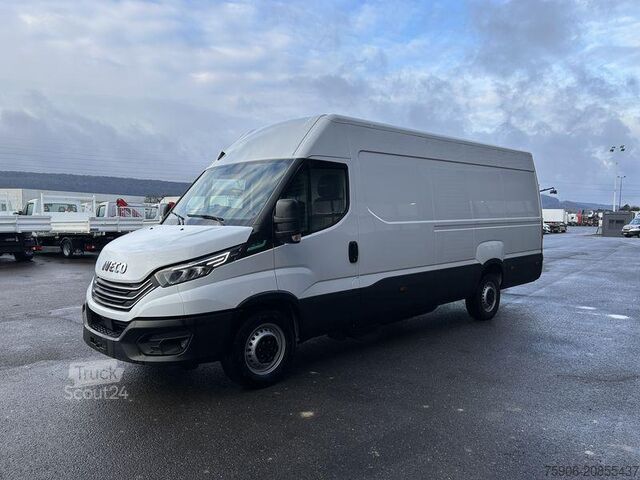 Fourgon Iveco Daily