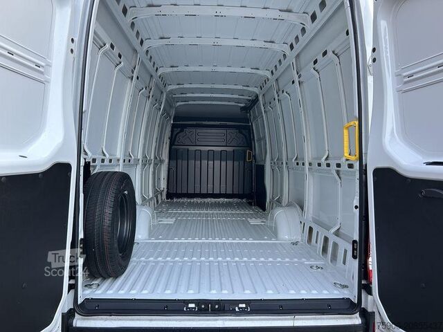 Fourgon Iveco Daily