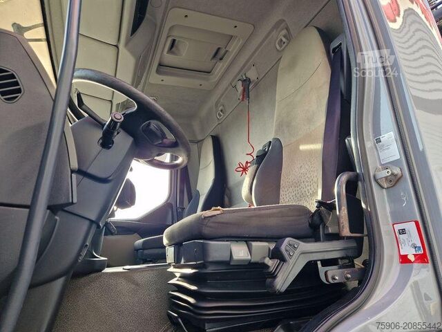 Tipper truck Renault Premium