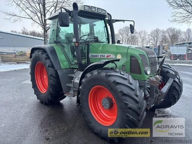 Tractor Fendt 714 VARIO