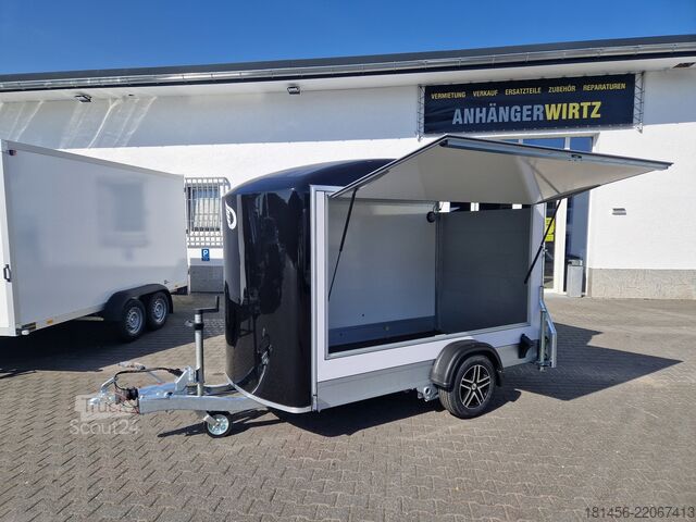 Gesloten opbouw Cheval Liberté Roadster 300 mit Seitentür Seitenklappe Alufelgen Multi Koffer Sport Freizeit Event Werkstatt