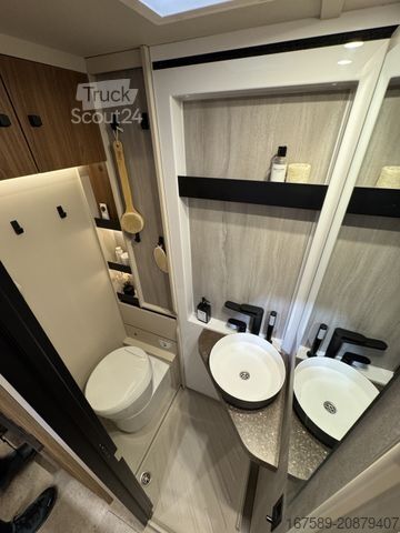 Polintegriran avtodom BÜRSTNER Signature SFT 7.1, Alde,TV,Navi,RFK,WeRi,Solar